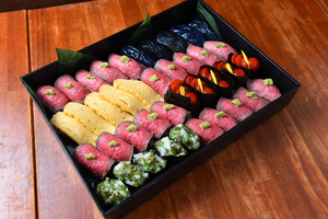 寿司：淡路牛肉寿司＆野菜寿司
